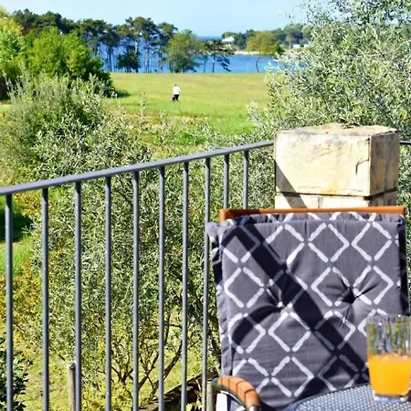 Klimatisierte In Mit Grill By Interhome Bašanija