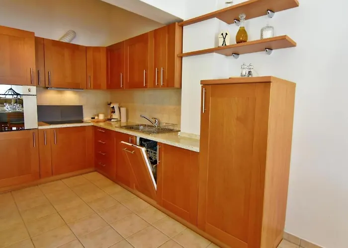 Appartement Klimatisierte In Mit Grill By Interhome