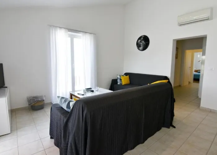 Klimatisierte In Mit Grill By Interhome Appartamento Bašanija
