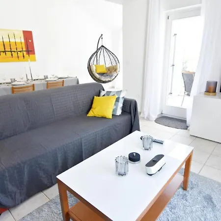 Klimatisierte In Mit Grill By Interhome Apartment Bašanija