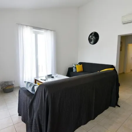 Klimatisierte In Mit Grill By Interhome Apartment Bašanija